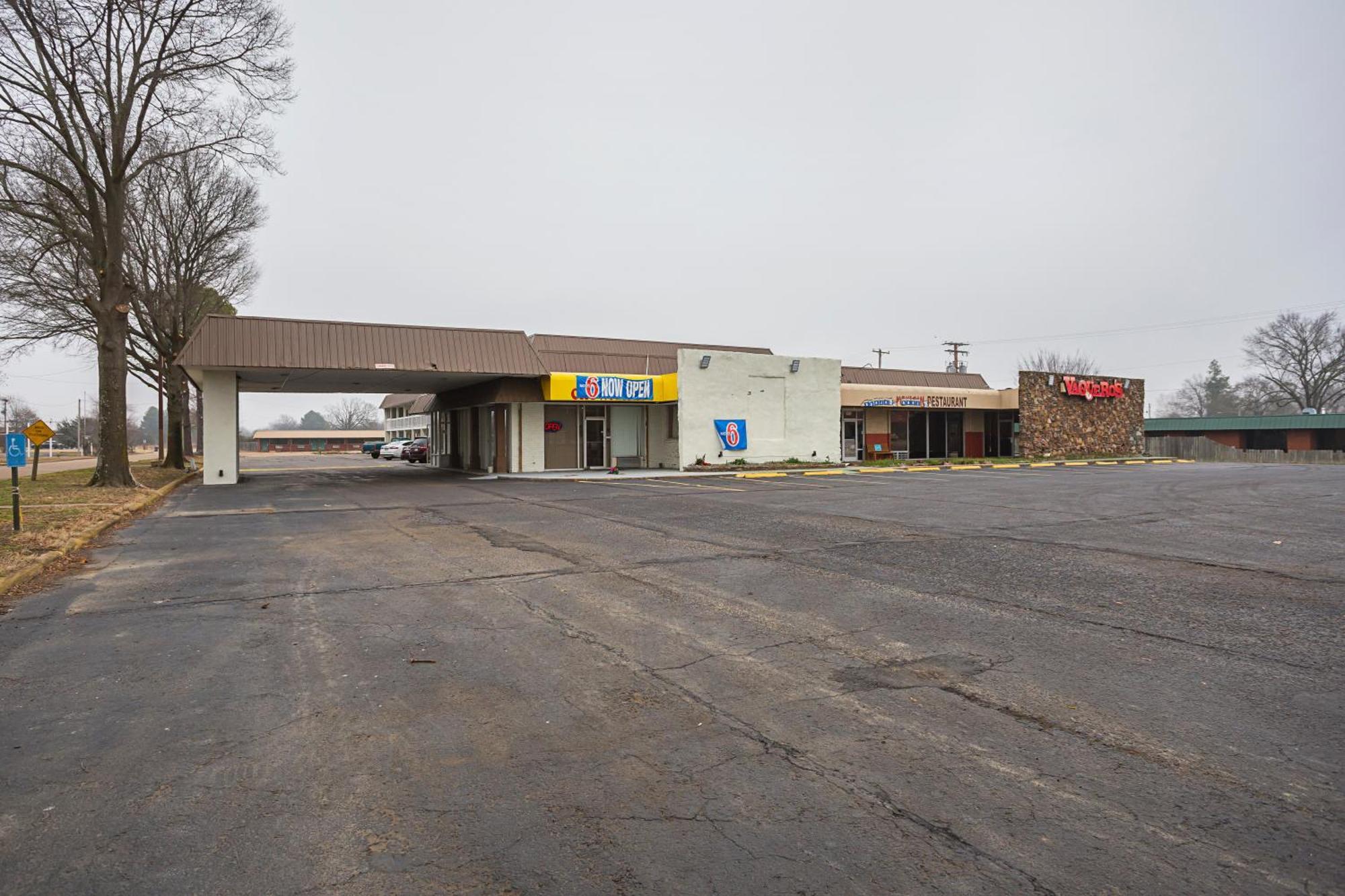 Motel 6-Brinkley, Ar Exteriör bild
