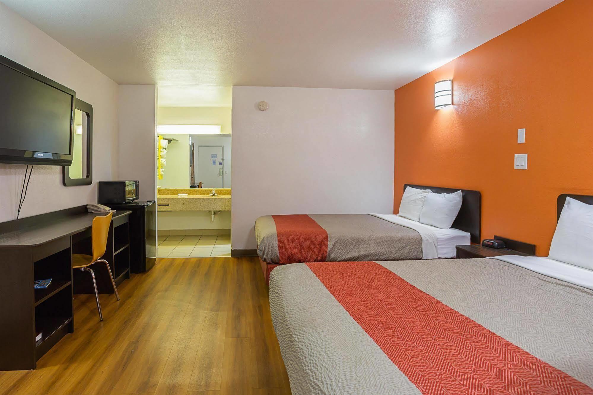 Motel 6-Brinkley, Ar Exteriör bild